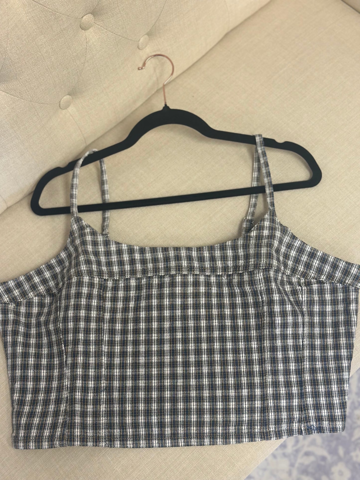 Levy’s top