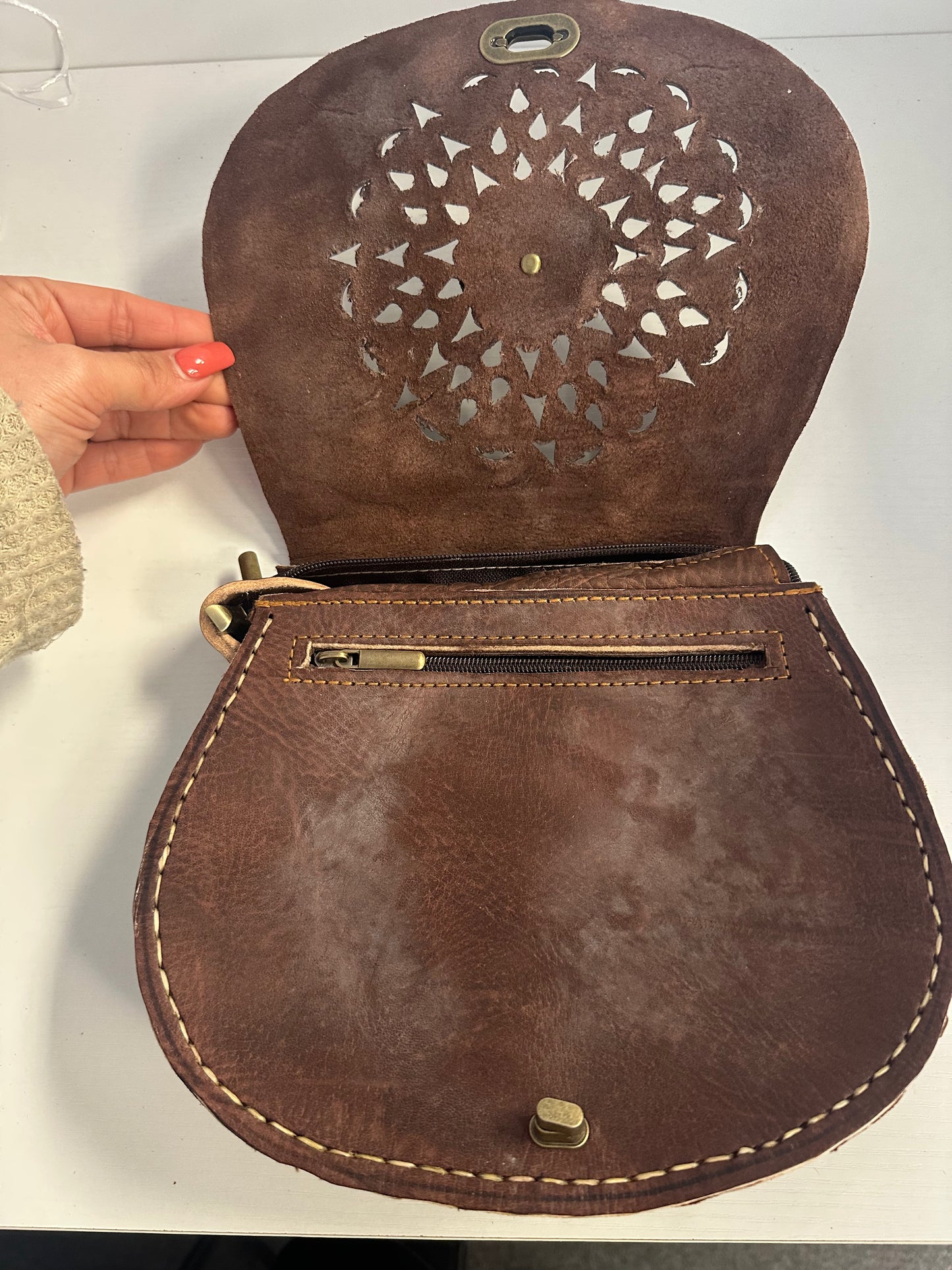 Small Aaliyah crossbody leather bag