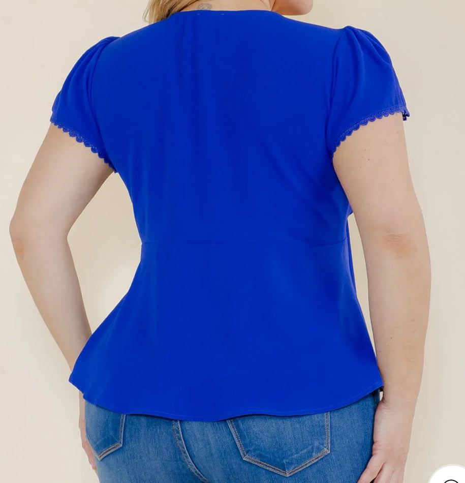 PLUS SIZE SHORT SLEEVE V-NECK BUTTON CLOSURE BLOUSE BLUE