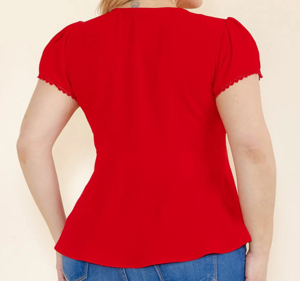 PLUS SIZE SHORT SLEEVE V-NECK BUTTON CLOSURE BLOUSE RED