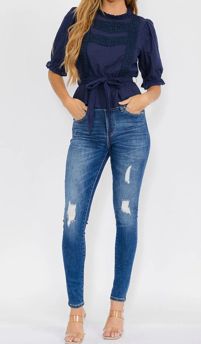 Women’s short sleeve self tie blouse