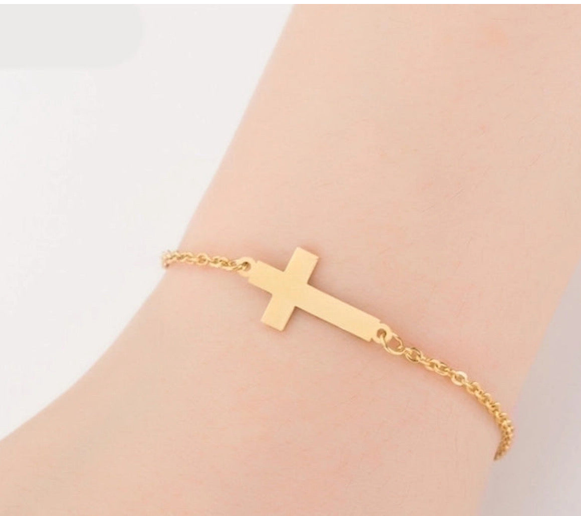 Cross bracelet