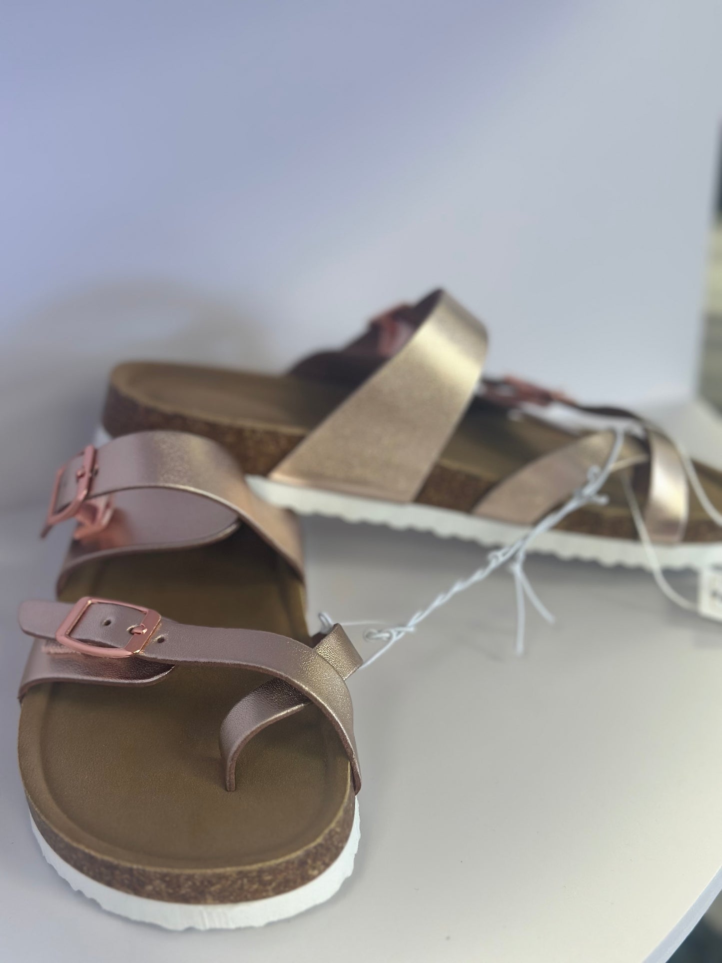 Girls pink sandals
