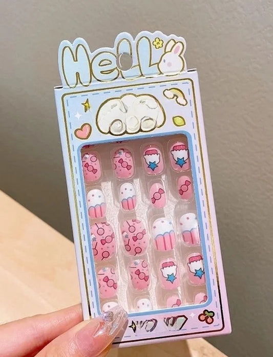 Cupcakes press on nails
