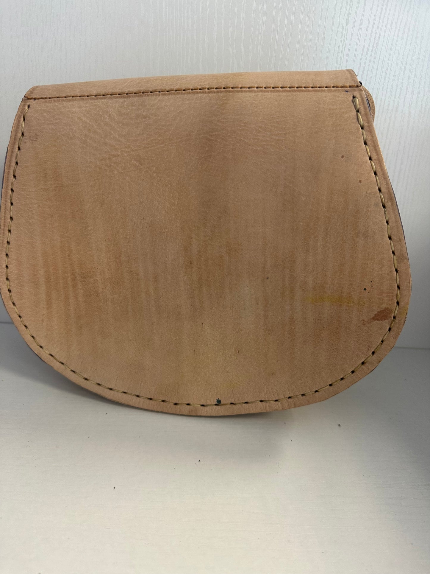 Small Aaliyah crossbody leather bag