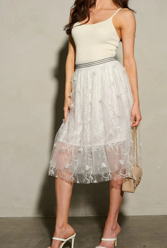 WOMEN'S ELASTIC WAIST EMBROIDERY FLOWER DETAILED MIDI SKIRT