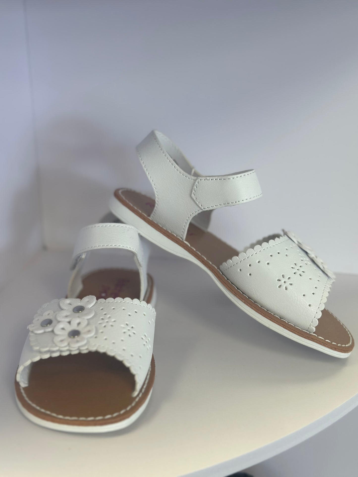 Girls white sandals