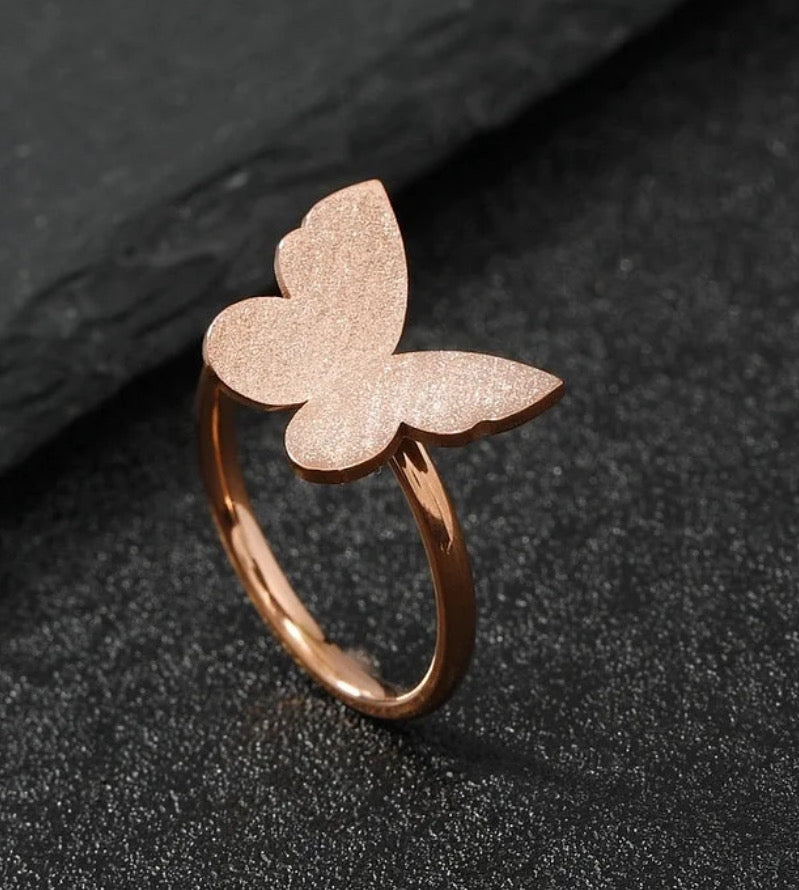 Butterfly rings