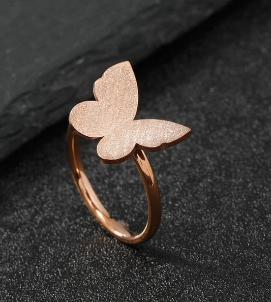 Butterfly rings