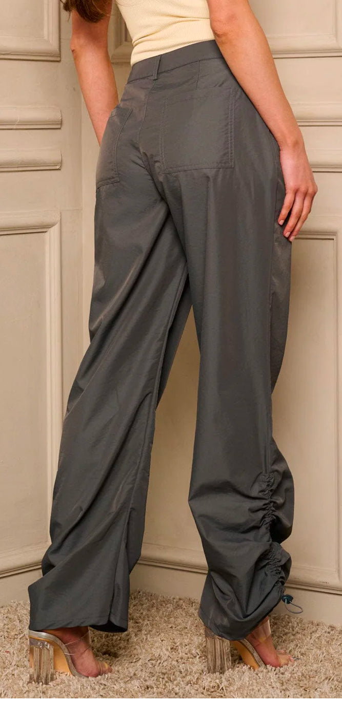 WOMEN'S BUTTON CLOSURE POCKETS SIDE RUCHED PANTS