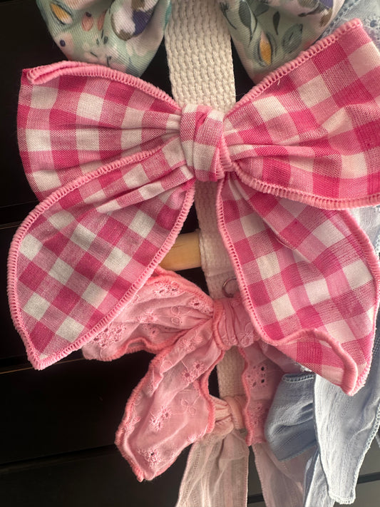 Pink checkered bow