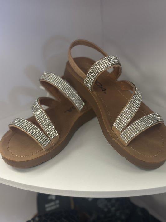 Girls sandals