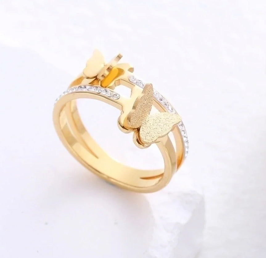 Butterfly rings