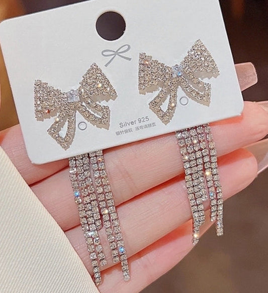 Bow earrings