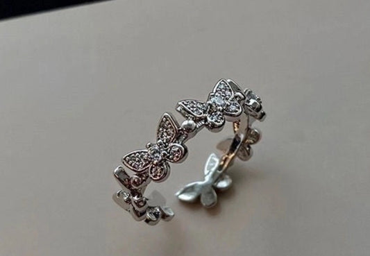 Small butterfly ring silver