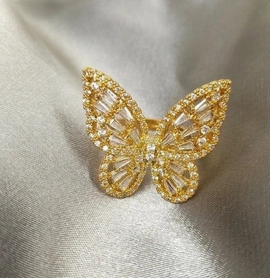 Big butterfly gold ring