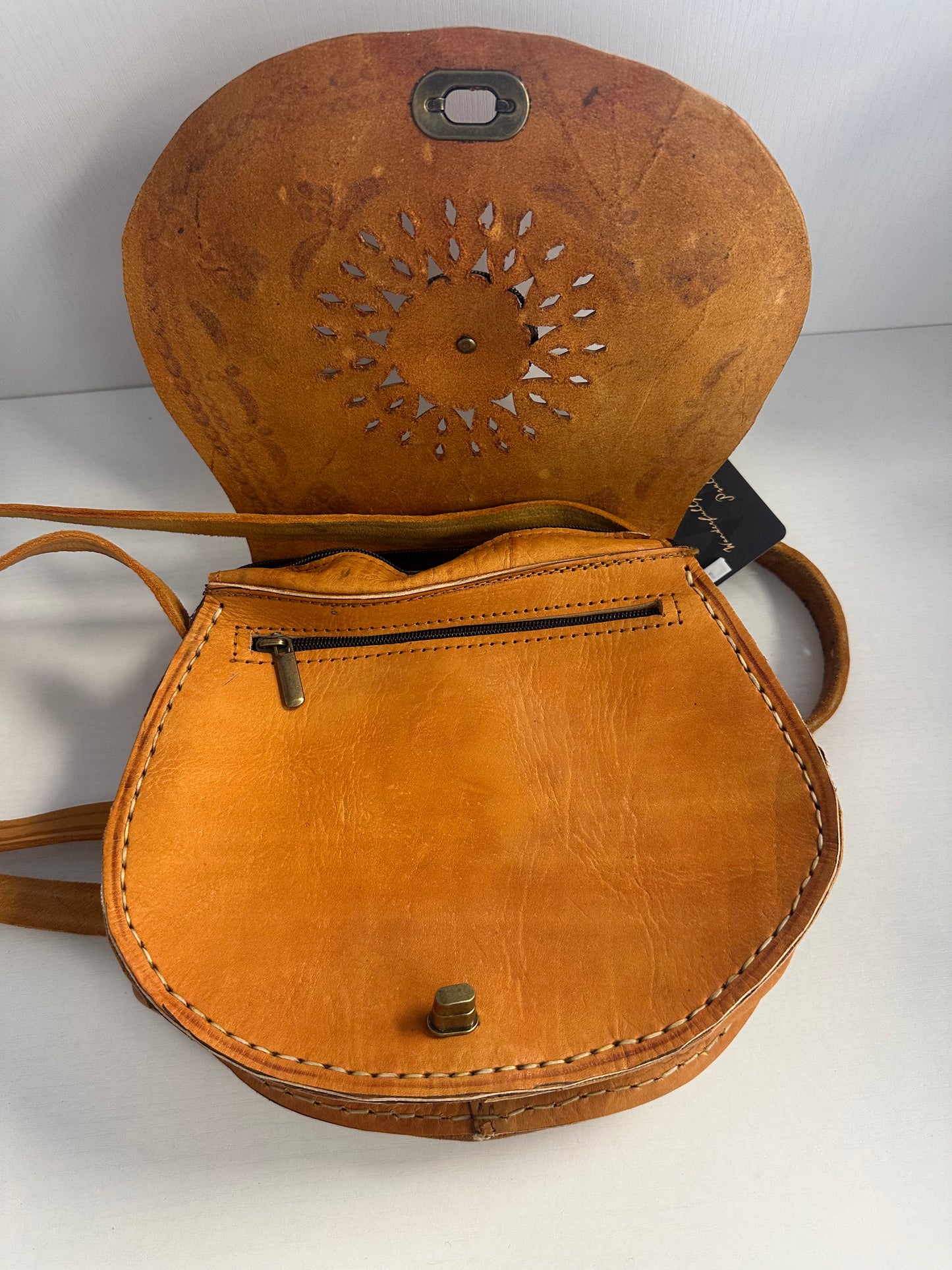 Small Aaliyah leather cross body with blue stone