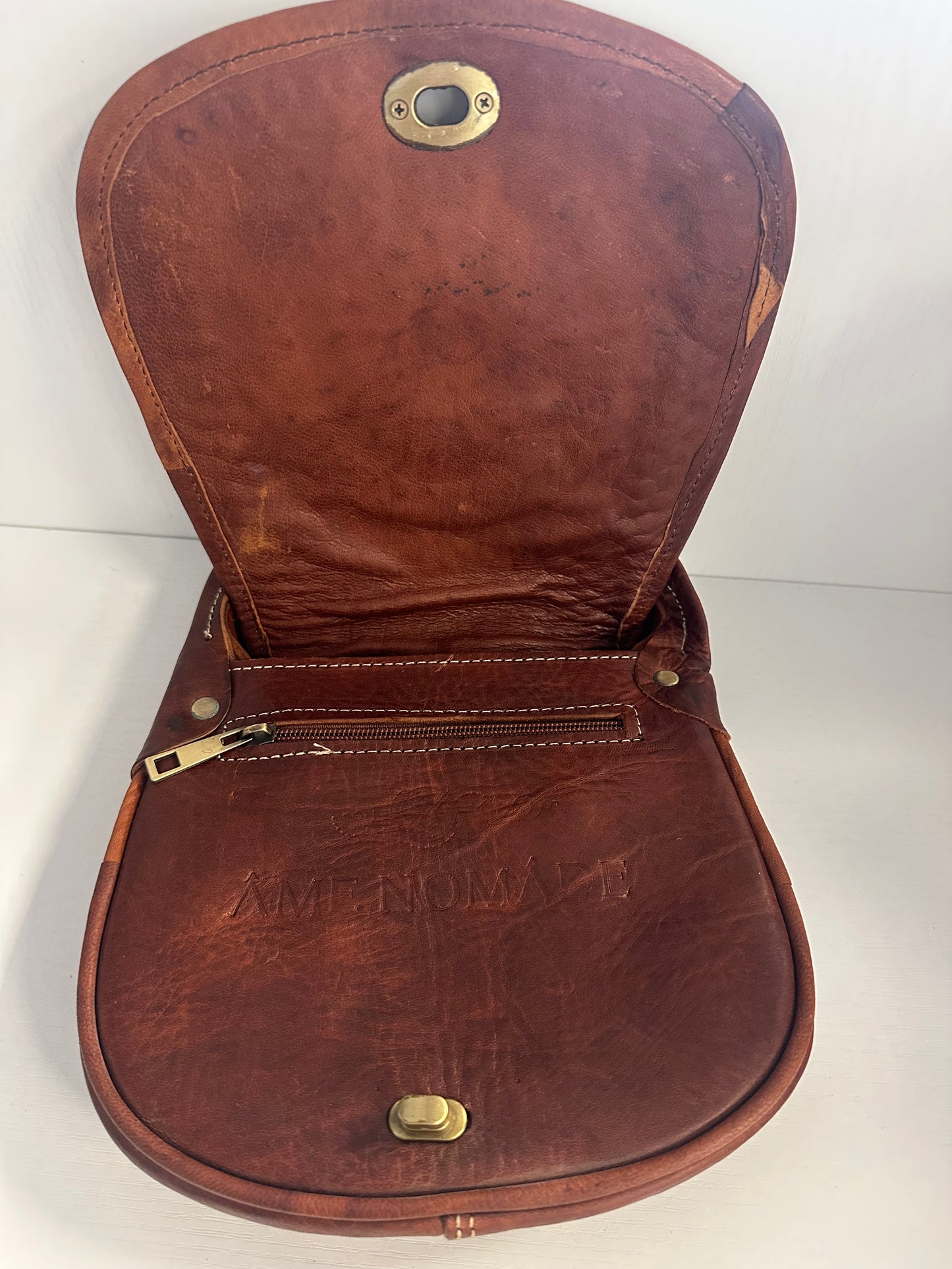 Small Zella leather crossbody with distinct touches