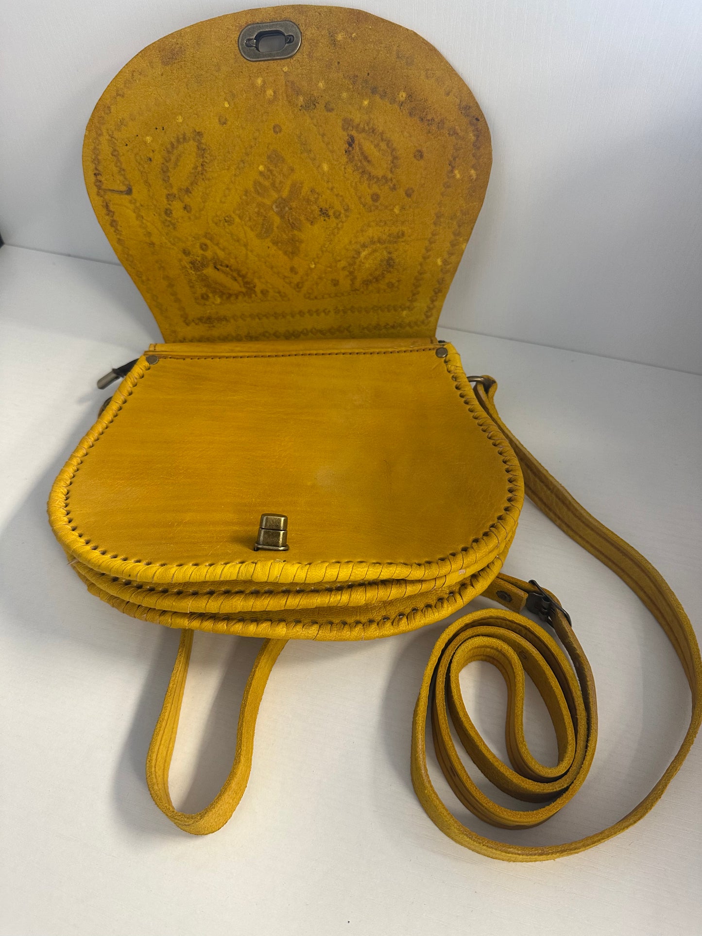 Mustard Yellow Alyssa small crossbody