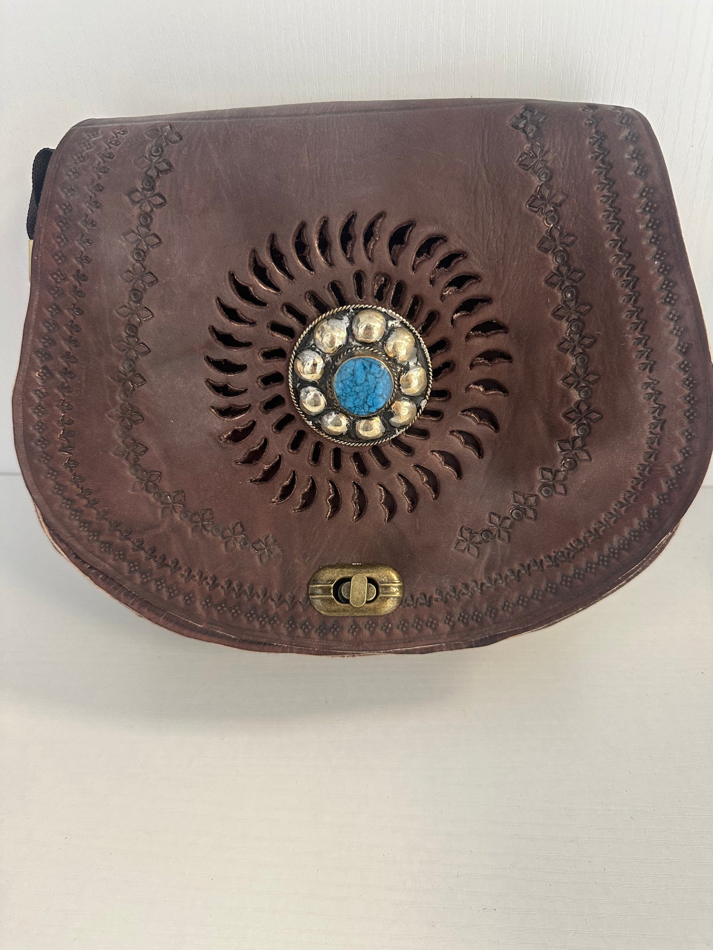 Small Aaliyah leather crossbody with blue stone
