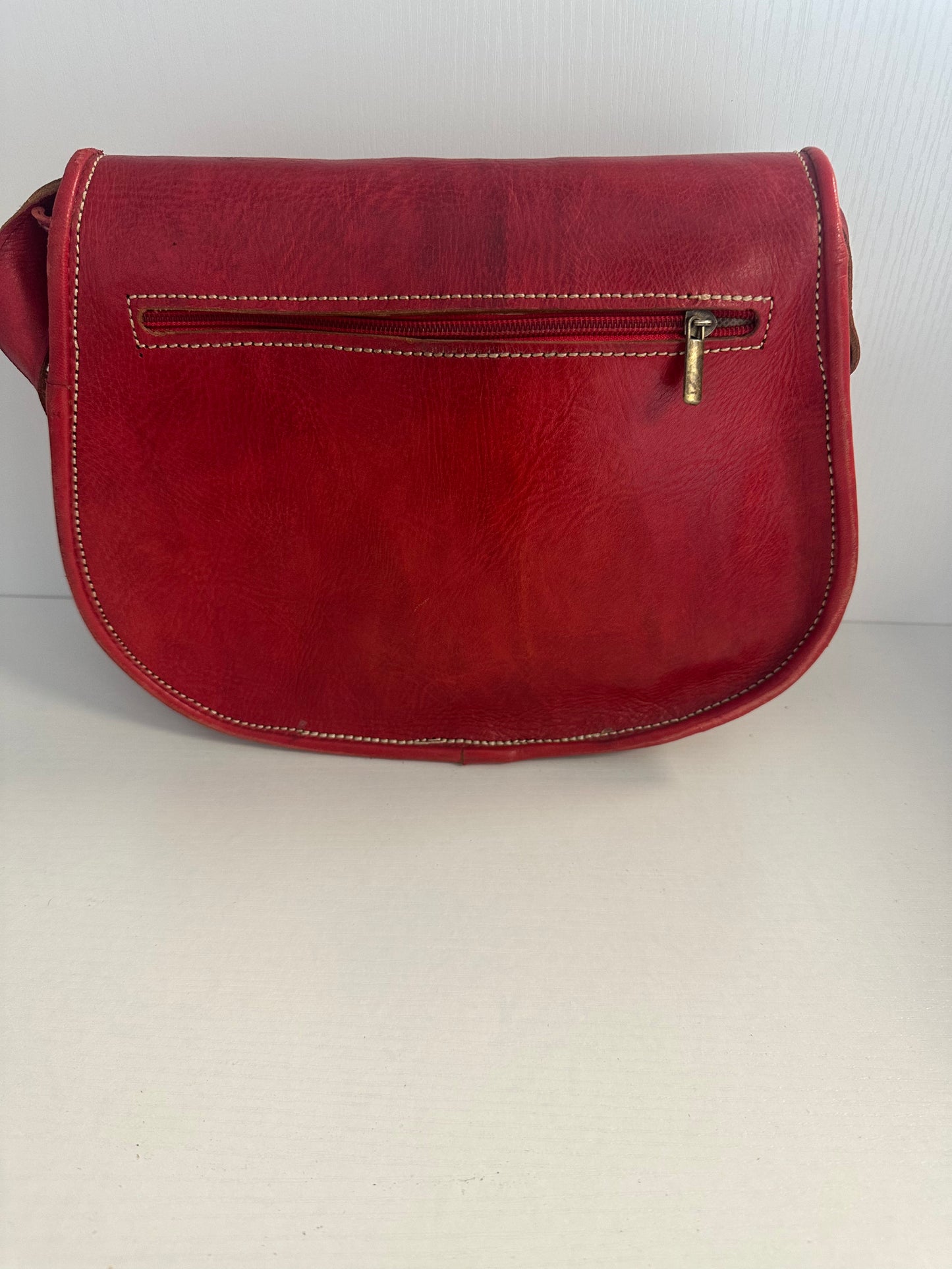 Medium red Alyssa leather cross body