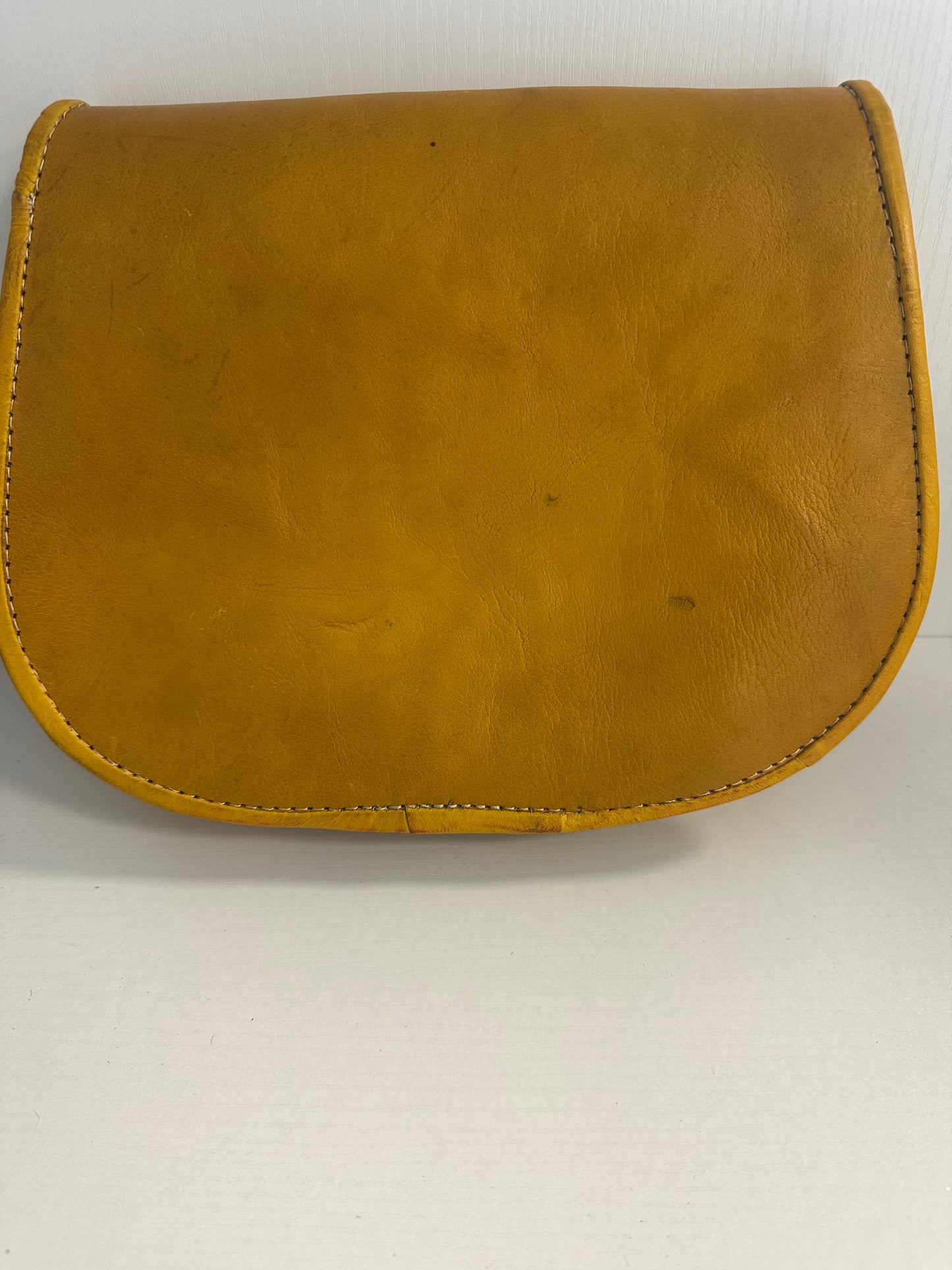 Medium Aaliyah crossbody bag with green stone