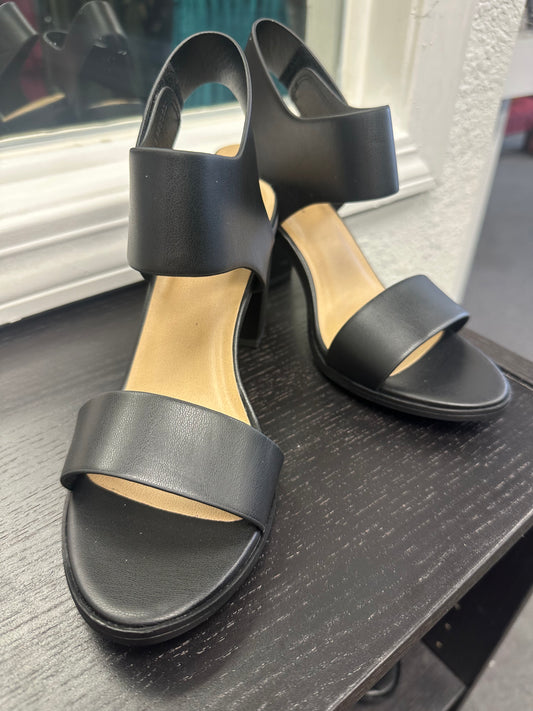 Black summer heels
