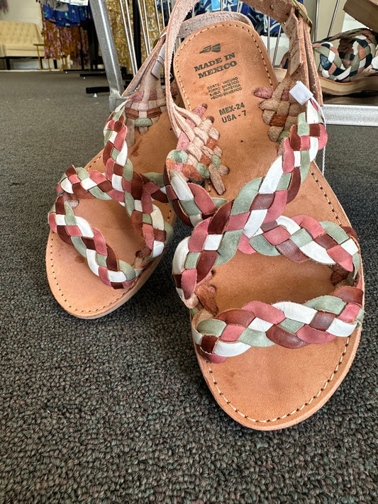 Multicolor leather sandals