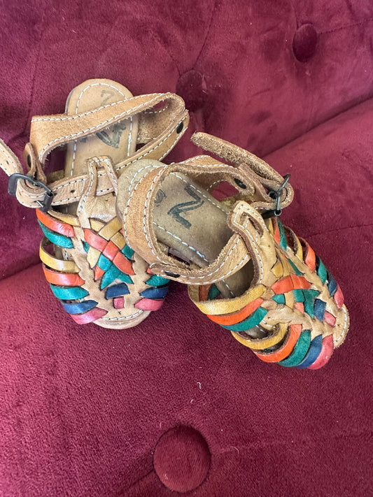 Little girls leather huaraches